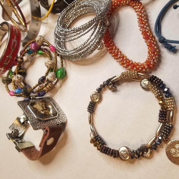 Bracelet Craft Junk/Jewelry lot - Picture 2 of 9